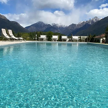 Carlotta Bianca Vacation With Swimming Pool Apartment Colico