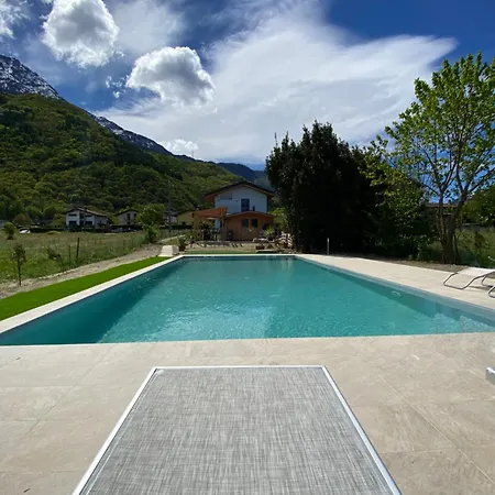 Daire Carlotta Bianca Vacation With Swimming Pool *