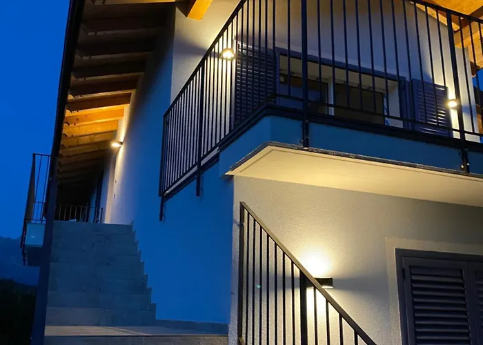 Carlotta Bianca Vacation With Swimming Pool Colico