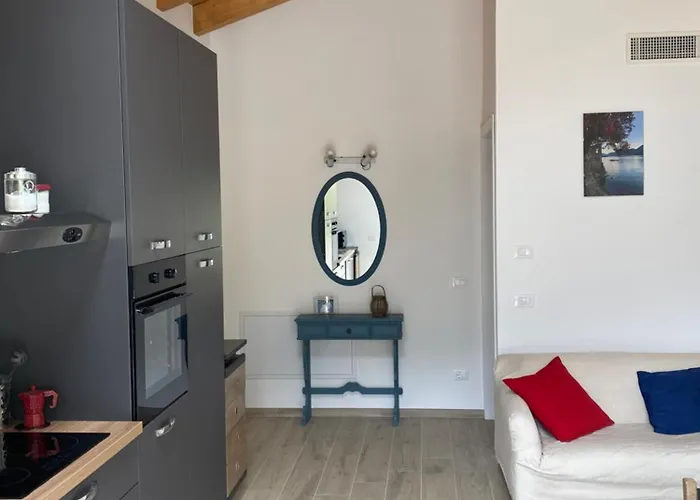 Carlotta Bianca Vacation With Swimming Pool