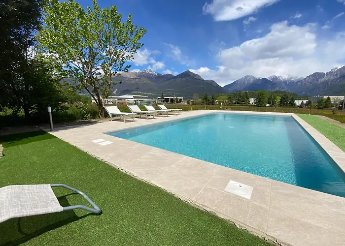 Carlotta Bianca Vacation With Swimming Pool