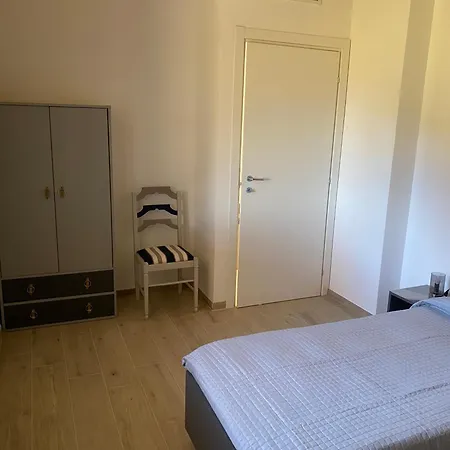 Carlotta Bianca Vacation With Swimming Pool Appartement *