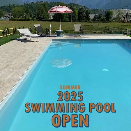 Carlotta Bianca Vacation With Swimming Pool Appartement